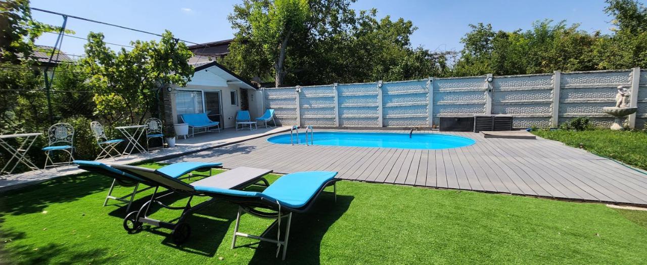 Villa Morii Pool